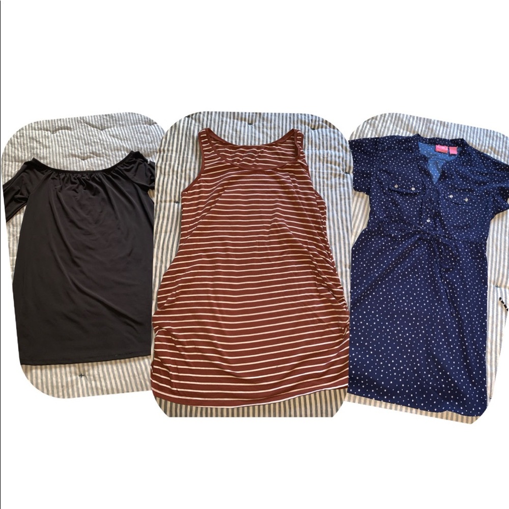 Maternity top bundle